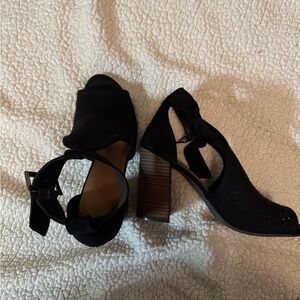 Black Women's Heeled Sandals